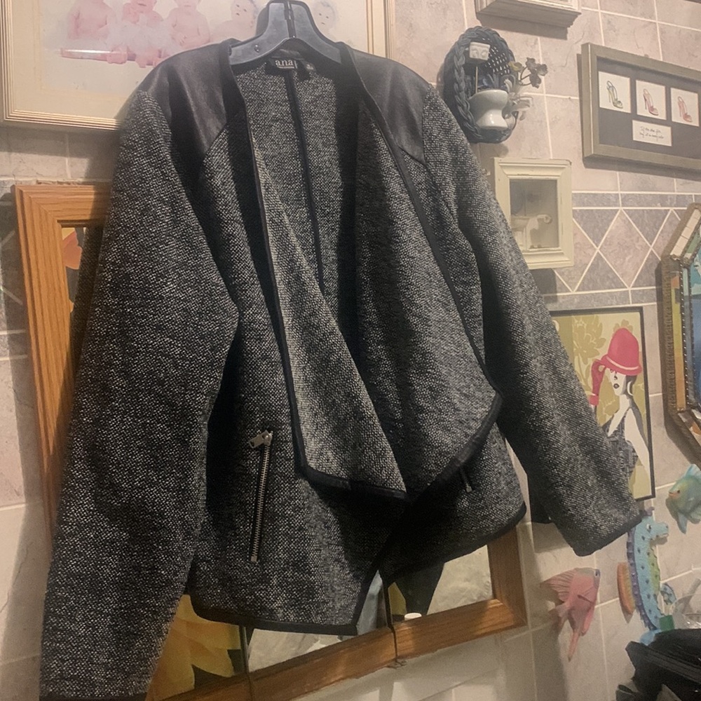 Ana Jacket - image 2